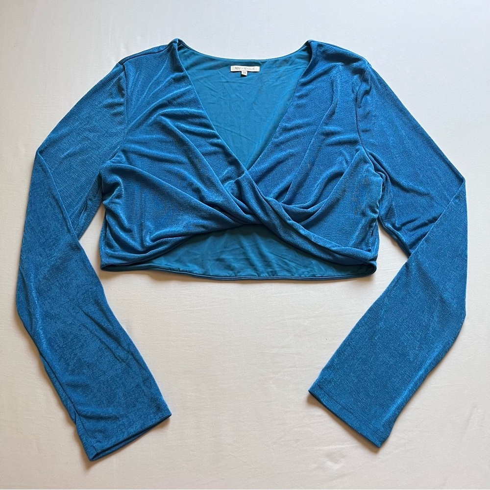 REMI x REVOLVE blue chunky knit twist front boxy cropped long sleeve top